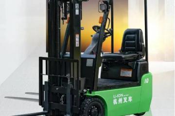 狭小空间作业？上下电梯？杭叉三支点电动叉车来了！