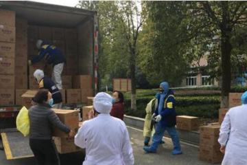 手中有汗，心中有光：平凡德邦快递小哥们的不平凡抗疫行动