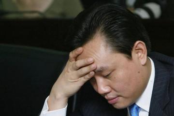 黄光裕再出手注资2亿港元，国美欠薪危机或在本月解除
