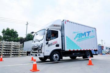 发布会当场购车，奥铃玉兔Ⅲ首位车主是什么来头？