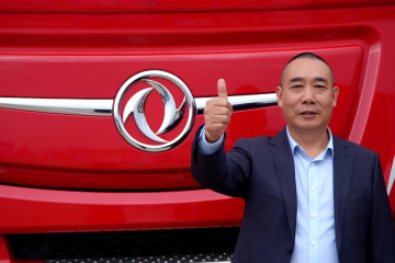 峨胜物流解锁新运力：东风天龙新能源助力乐山水泥运输成本直降75%