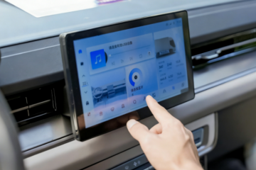 极限之上，创领未来！欧马可Z荣膺“轻卡科技引领之王2025”