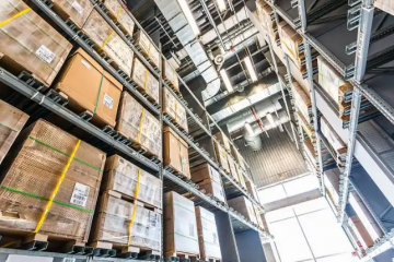 自动仓储系统（AS/RS）在高密度存储场景中的应用