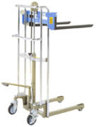 轻便堆高机SC-D5A-70