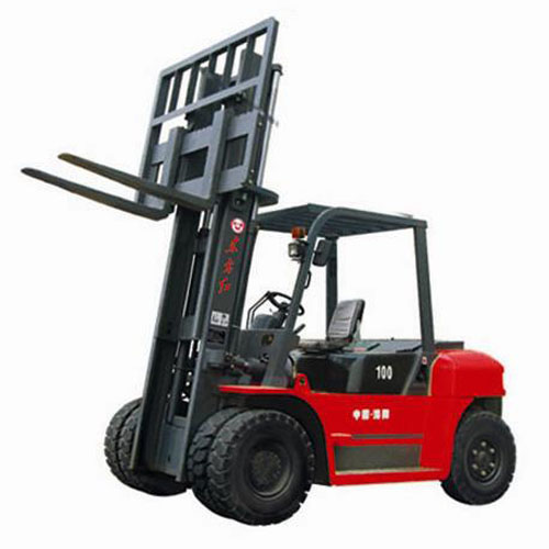 东方红CPCD100内燃平衡重式叉车