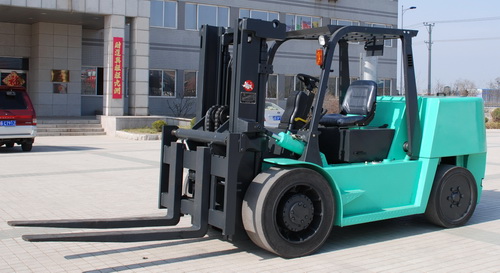 大叉 7吨 自动档