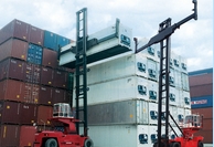 大叉空箱堆高机