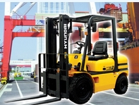 北京现代内燃平衡重叉车