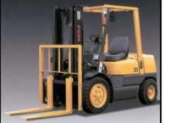 日本(TCM)FHD30Z5内燃平衡重叉车