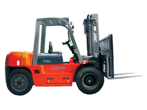 江淮重工8吨内燃柴油平衡重叉车