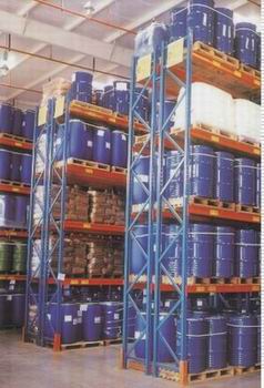 大型仓货架实图