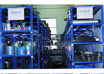 轻量型钢层板货架