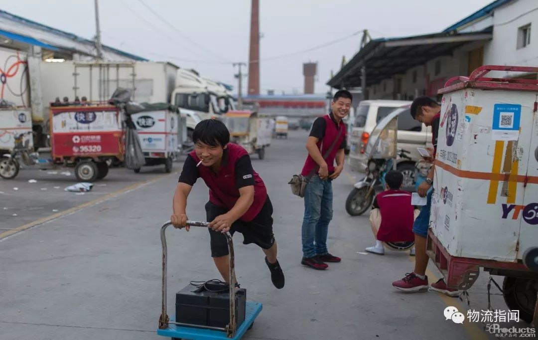 1554688927988009.jpg 640.webp (3).jpg